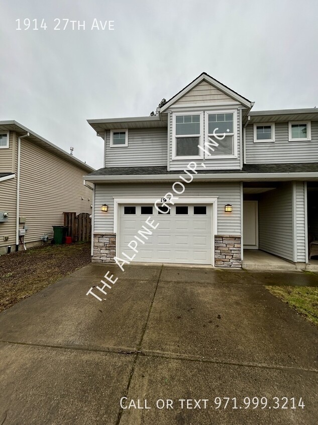 Foto principal - Townhome in Forest Grove