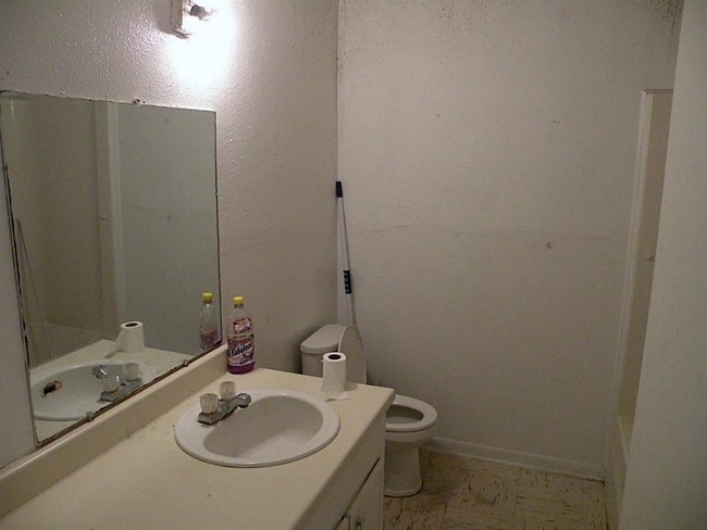 Building Photo - 1255 Keeland Ln