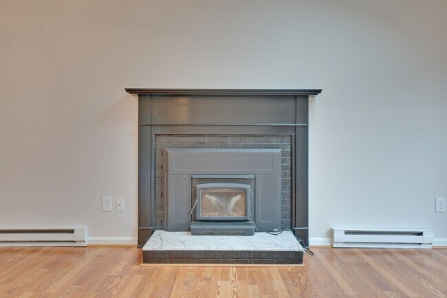 Foto del edificio - Charming Single Family Home offering  3-be...