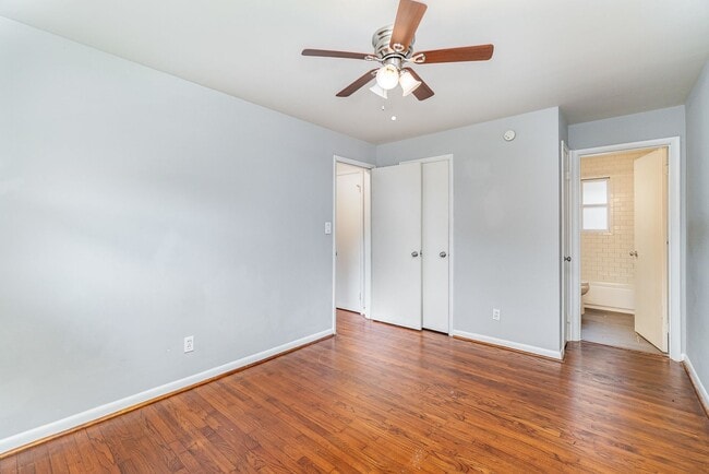Building Photo - 7204 Longfield Dr