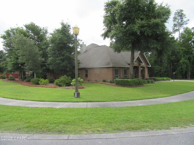 Foto del edificio - 114 Lake Merial Shores Dr