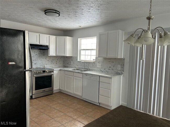 Foto del edificio - 3164 E 130th St