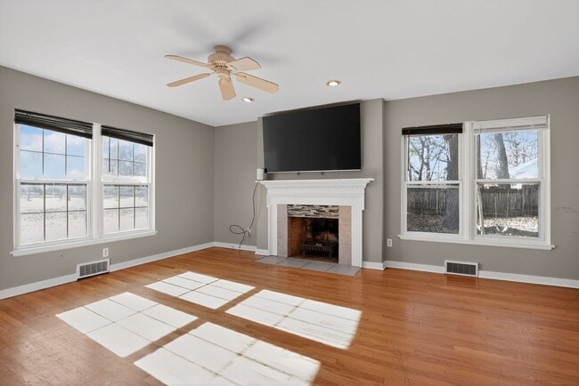 Foto del edificio - 800 W Joliet St