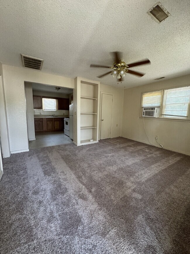 Foto del edificio - 2043 N Minnesota St
