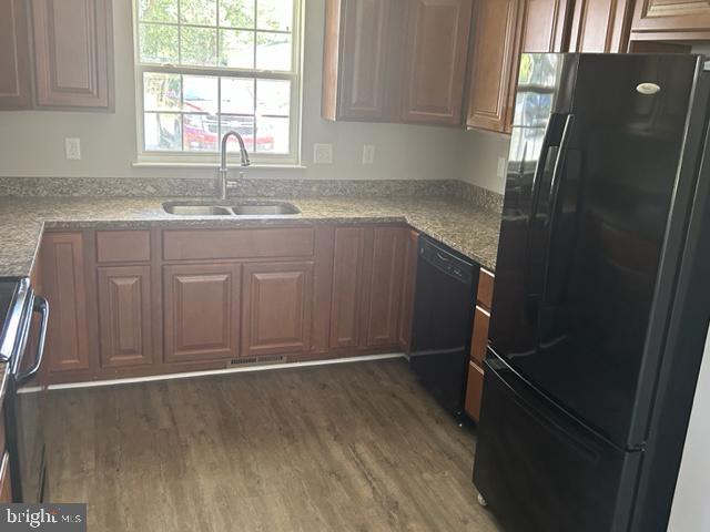 Foto del edificio - 202 Bend Farm Rd