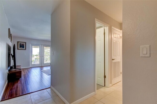 Foto del edificio - 1125 Pinellas Bayway S
