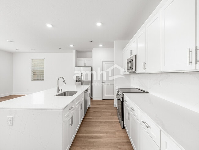 Foto del edificio - 5843 Fly Fisher St