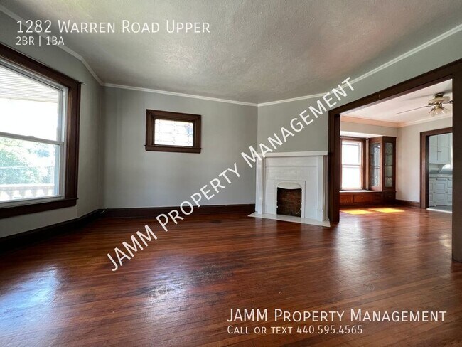 Foto del edificio - 2Bedroom Duplex(Upper) in Heart of Lakewood