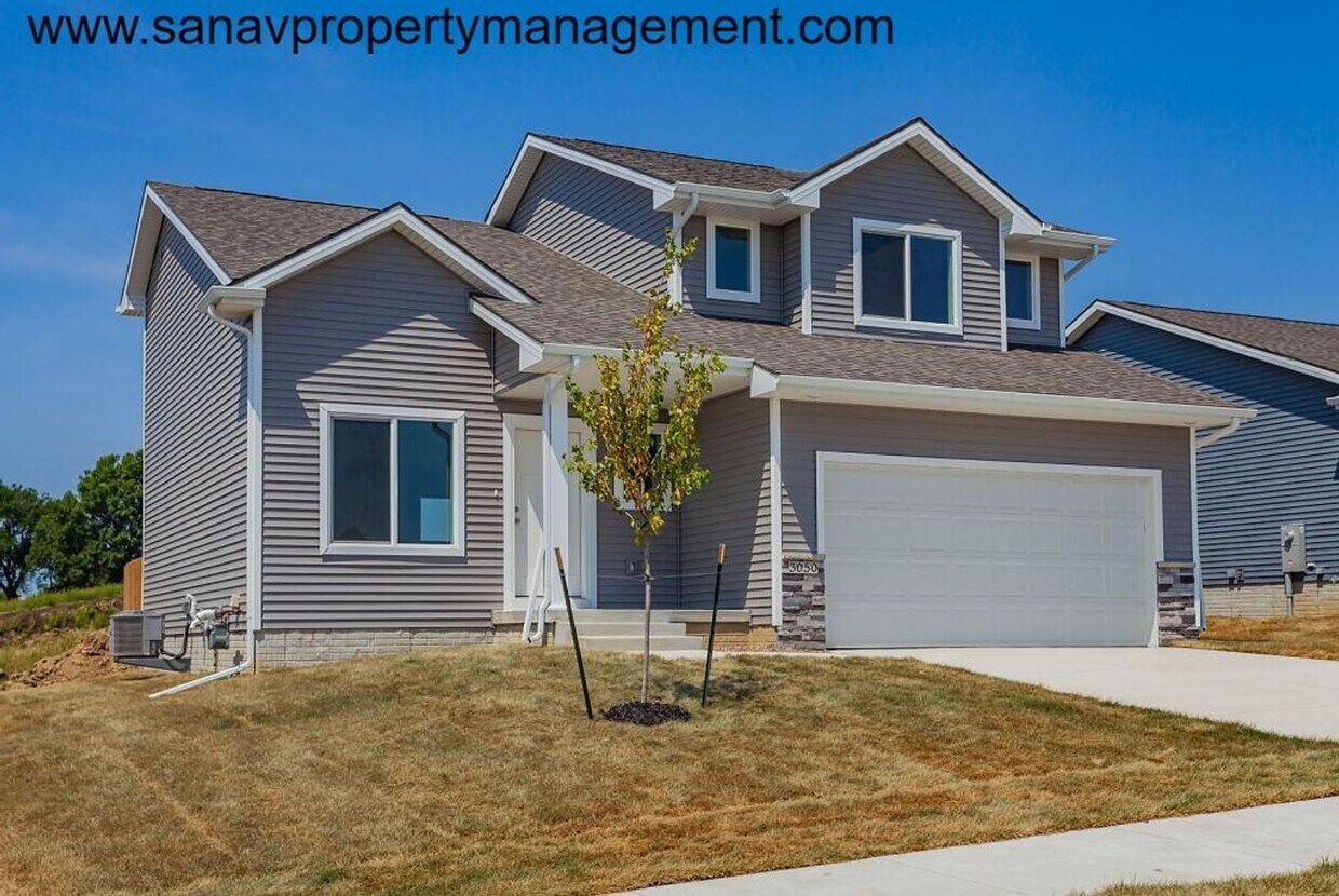 Primary Photo - "Prime Waukee Living: Your Dream Home Awai...