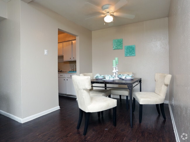 Interior Photo - Bella Vista Sol