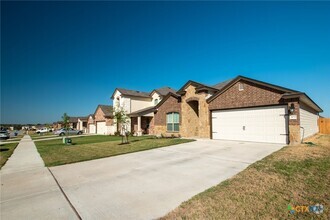 Building Photo - 3037 Wigeon Wy