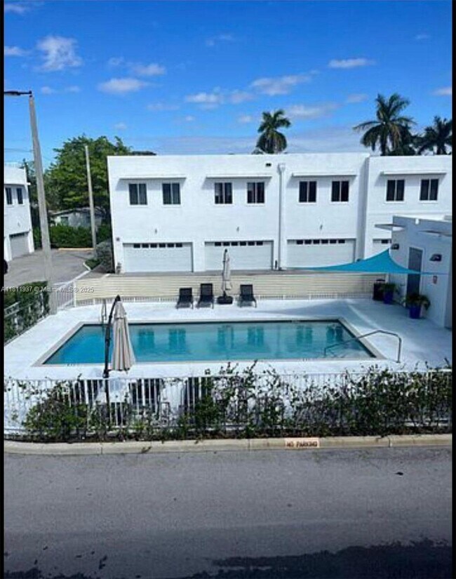 Foto del edificio - 2621 NE 212th Terrace