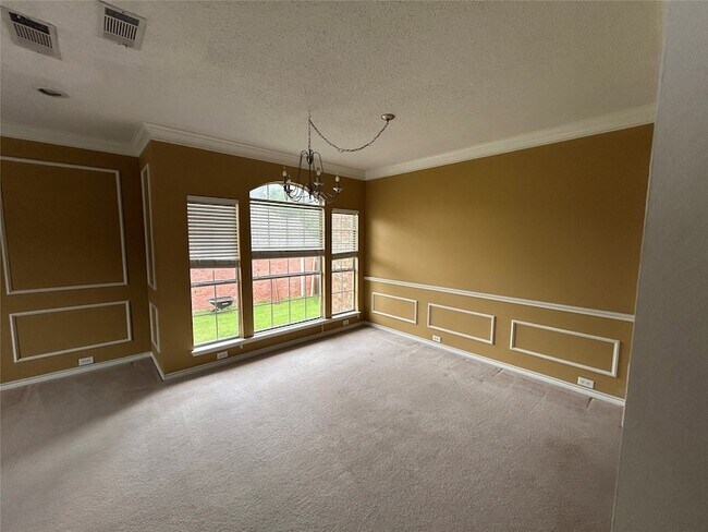 Foto del edificio - 2603 Hillside Dr
