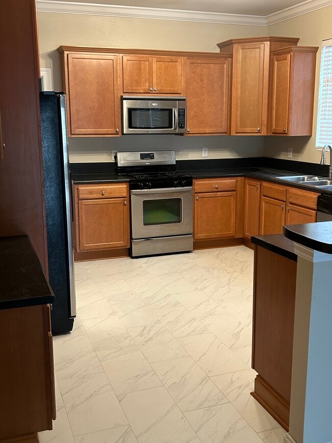 Photo - 828 Hidalgo St Townhome