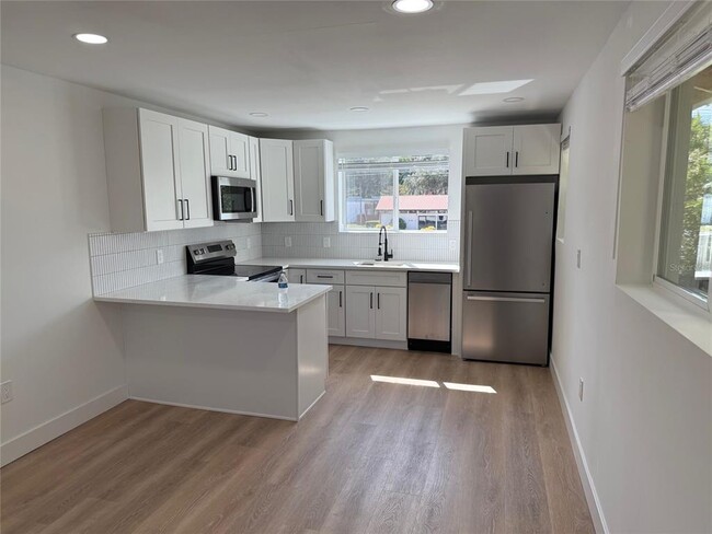 Photo - 2813 NW 6th St Townhome