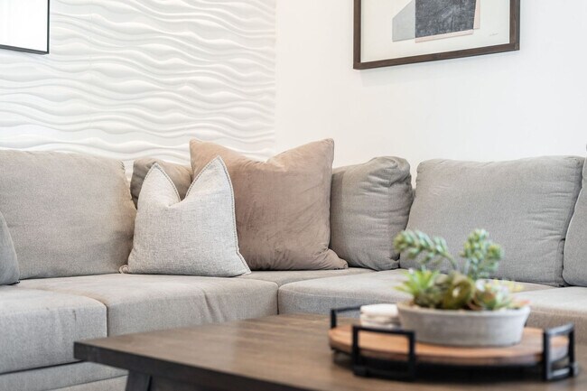 Foto del edificio - 2624 N 80th Pl