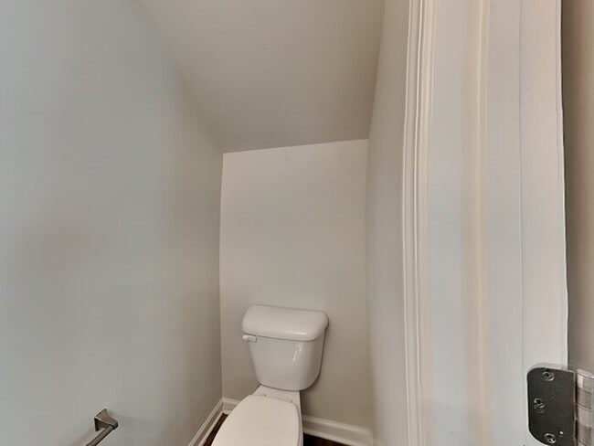 Building Photo - 1084 Benfield Ridge
