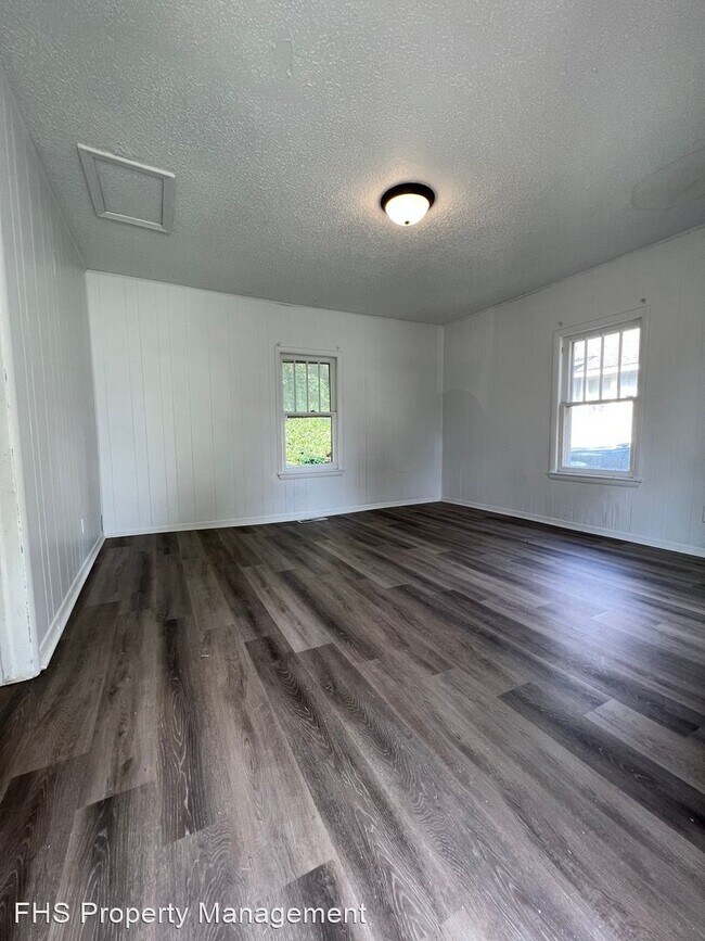 Building Photo - 2 br, 1 bath House - 809 W Della St
