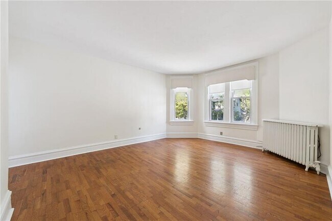 Foto del edificio - 108 S St Clair St