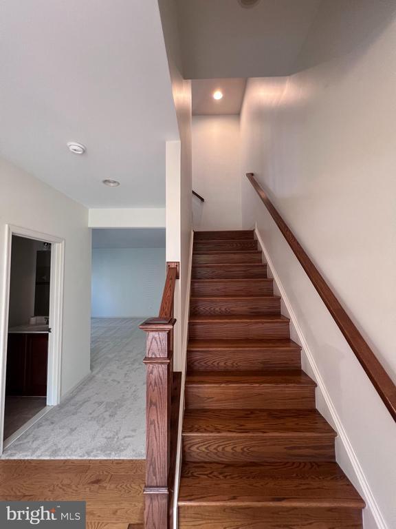 Foto del edificio - 22806 Breezy Hollow Dr