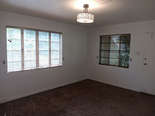 Foto del edificio - 1518 S Habana Ave