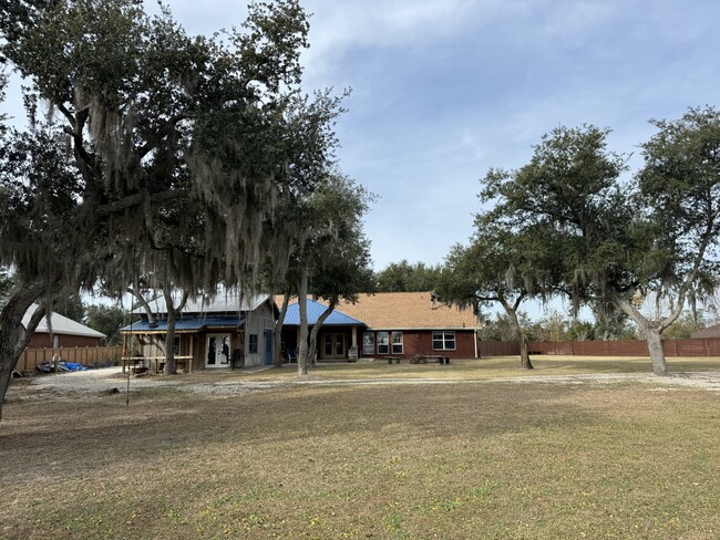 Building Photo - 3610 Conwick Dr