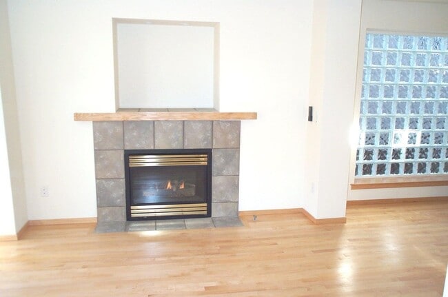Photo - HEO#14-15 Apartment