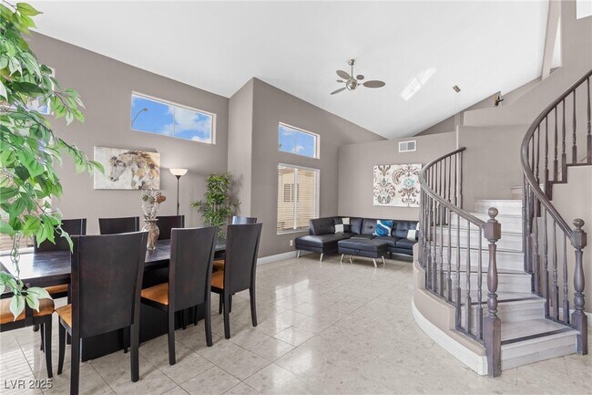 Foto del edificio - 8815 Blake Alan Ave