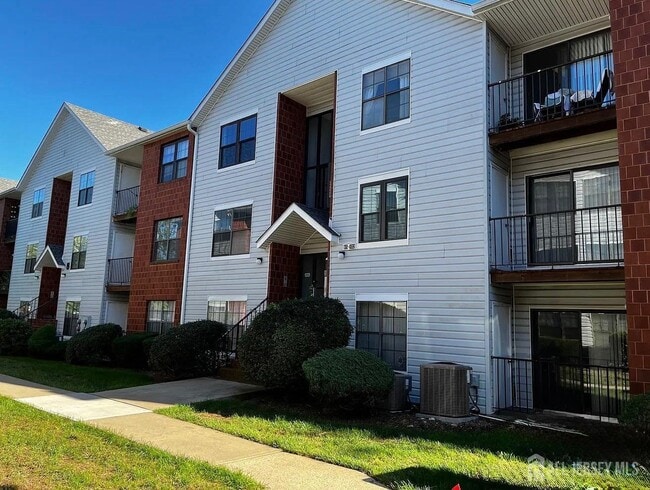 Building Photo - 92 Keystone Ct