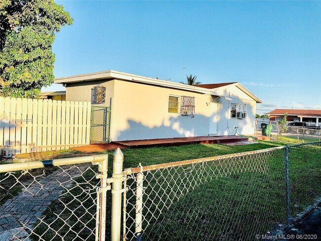 Building Photo - 5045 NW 186th St
