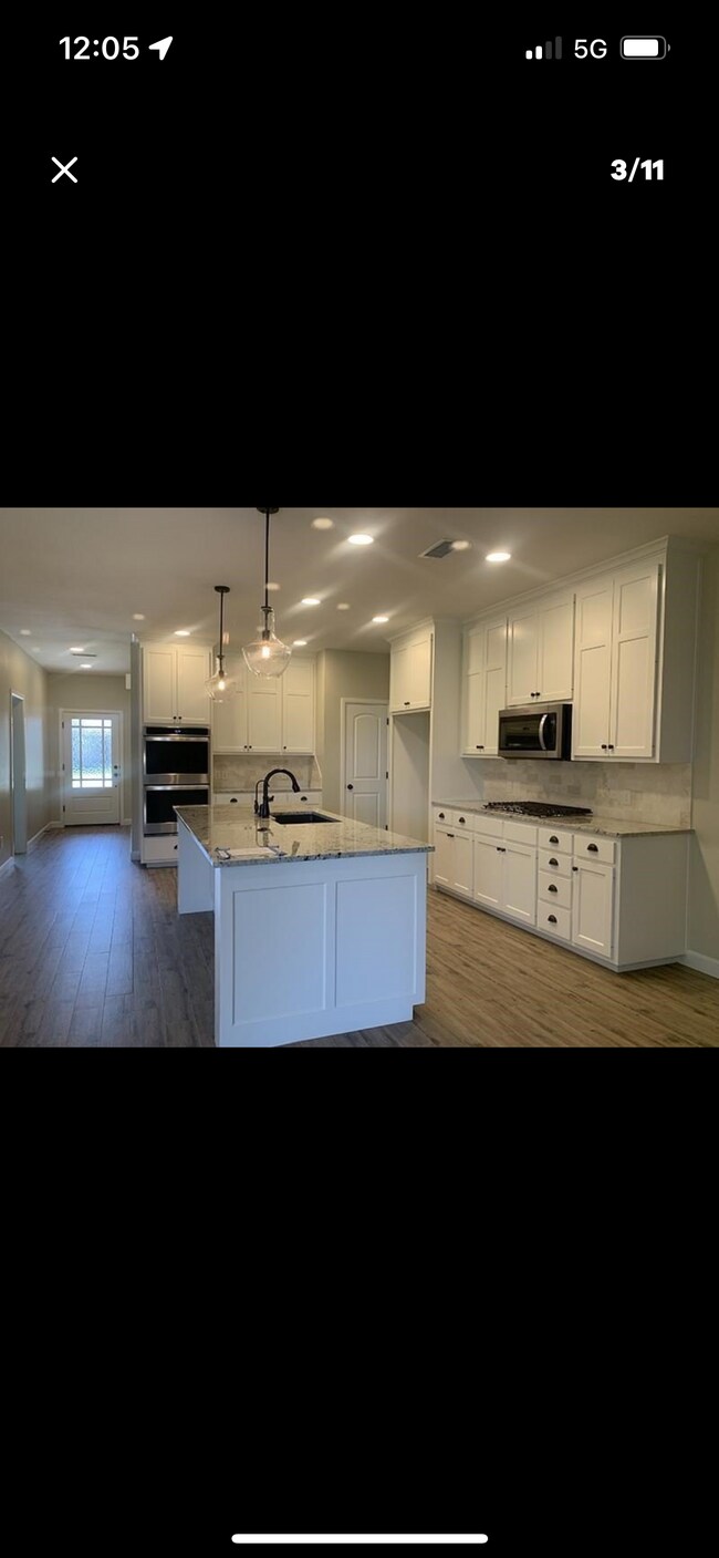 Building Photo - 1301 Logan Creek Rd