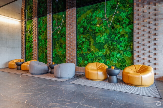 Lobby - Lynk