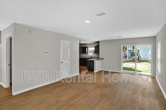 Foto del edificio - 1617 Windle St