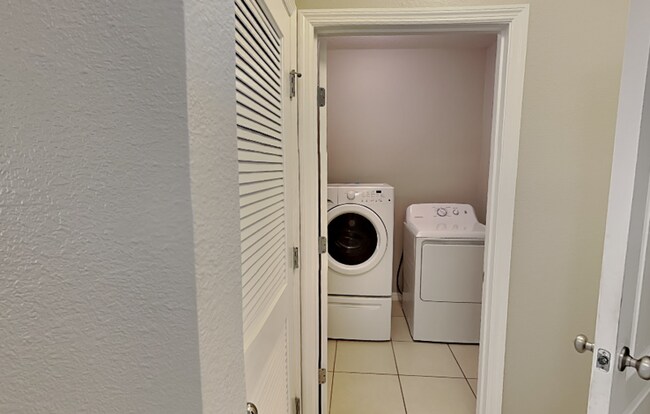 Foto del edificio - 4140 Sophia Blvd