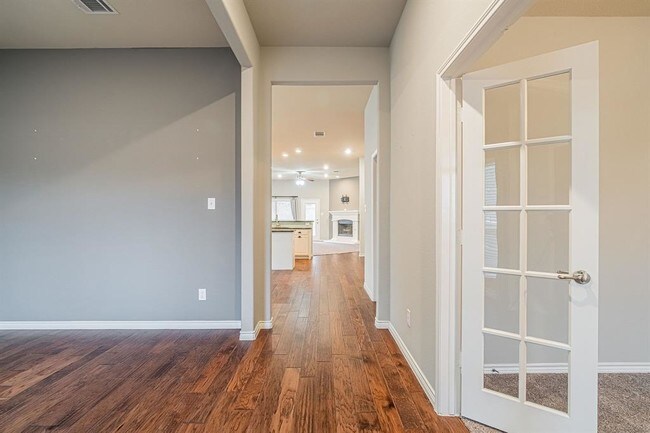 Foto del edificio - 10132 Kingsland Trail