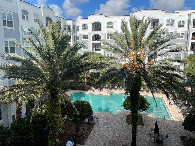 Foto del edificio - The Grande Downtown - Beautiful 1 bedroom ...