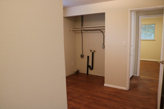 This could be a third bedroom or den with washer/dryer hook-ups. - 3609 S 186th St