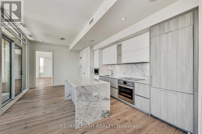 Photo du bâtiment - 151 Avenue Rd