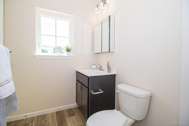 Foto del edificio - 201 Ashley Ct