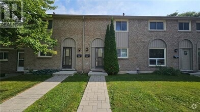 Building Photo - 217 Pioneer Dr
