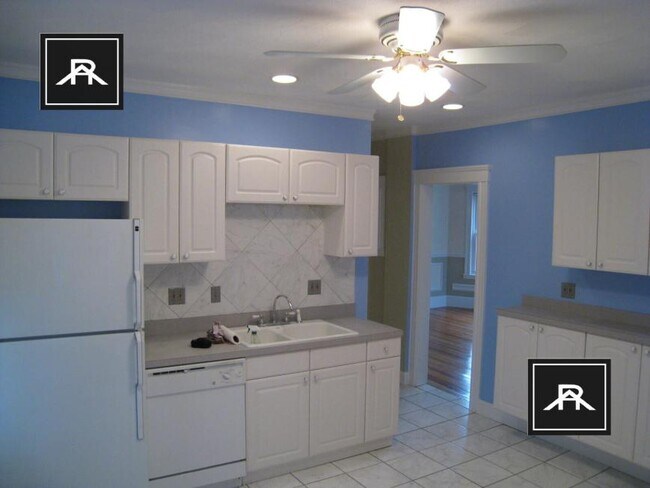 Foto del edificio - 3 bedroom in Brighton MA 02135