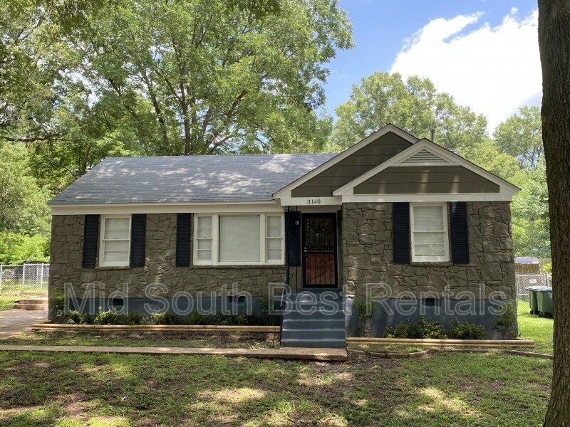 Primary Photo - 3140 Signal St
