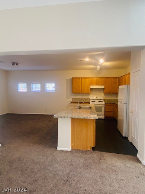Building Photo - 71 Montagna Mirage St