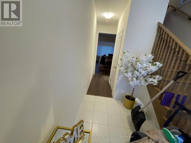 Photo du bâtiment - 78 Conboy Dr