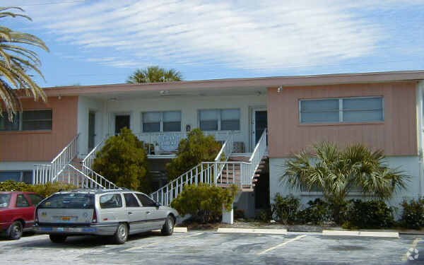 Foto principal - 3675 Gulf Blvd