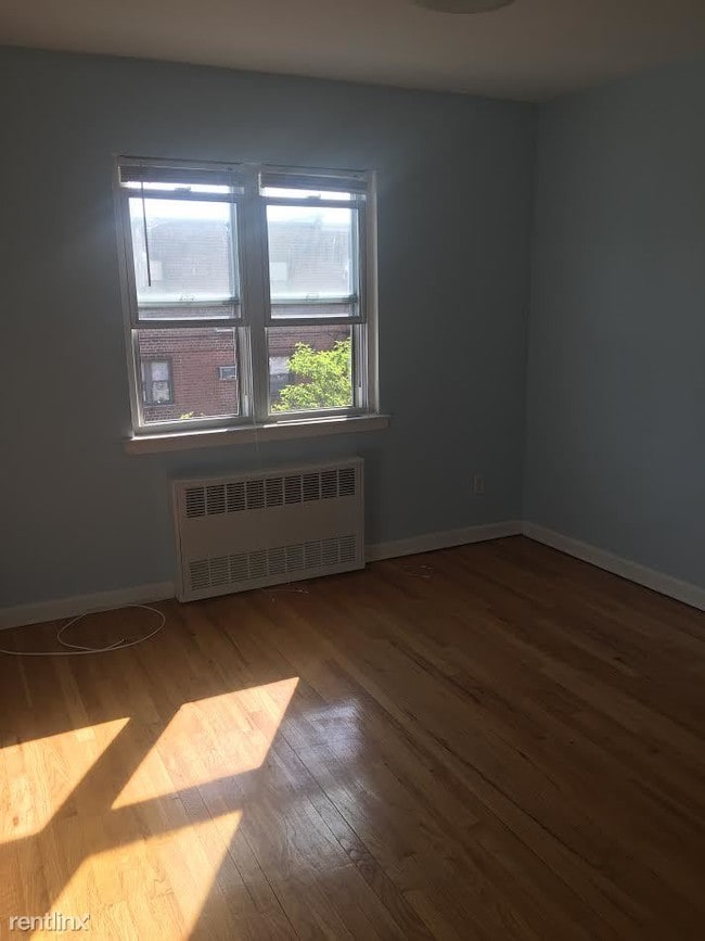 Building Photo - 6136 70th St