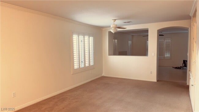 Foto del edificio - 1576 Comfort Hills St