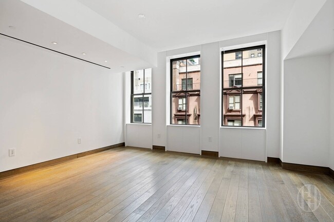 Building Photo - 111 W 57th St
