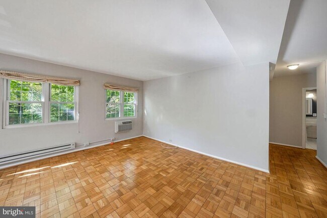 Foto del edificio - 1702 Preston Rd