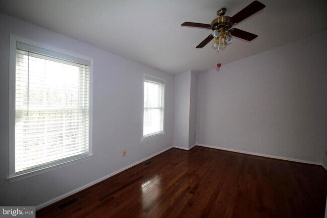 Foto del edificio - 10500 Prairie Landing Terrace